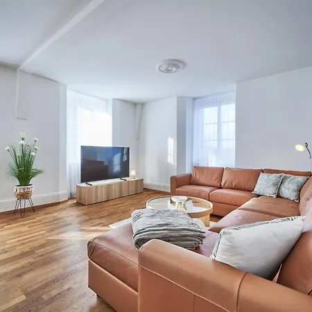 Apartamento 5, Apartment, Central, Modern, Spacious