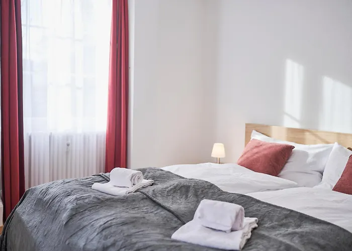 5, Apartment, Central, Modern, Spacious * Berno