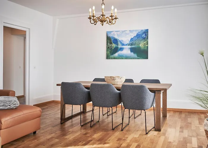 5, Apartment, Central, Modern, Spacious Apartment