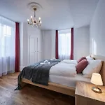 شقة 5, Apartment, Central, Modern, Spacious برن